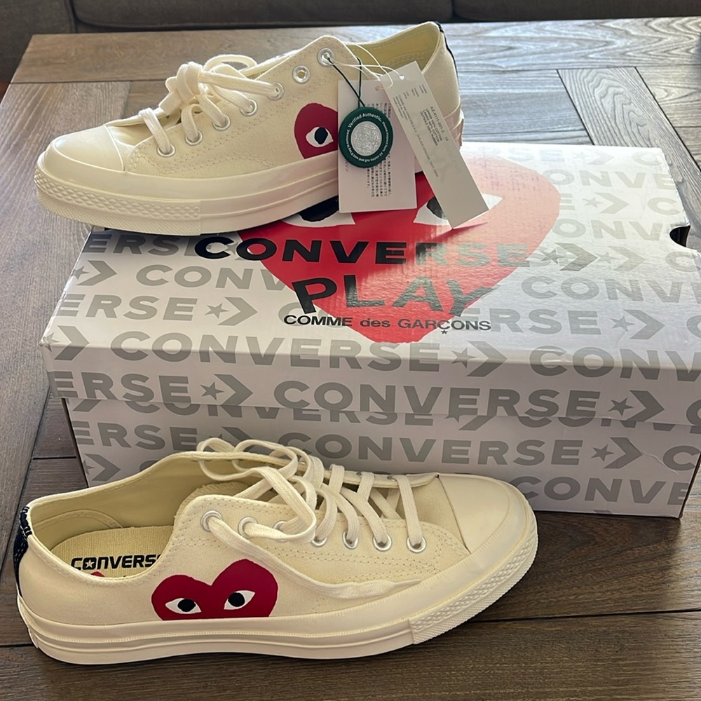 NWT Converse Chuck Taylor All Star 70 Ox
Comme des Garcons PLAY White
